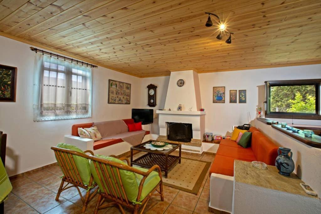Agrampeli Villa Иерисос Екстериор снимка