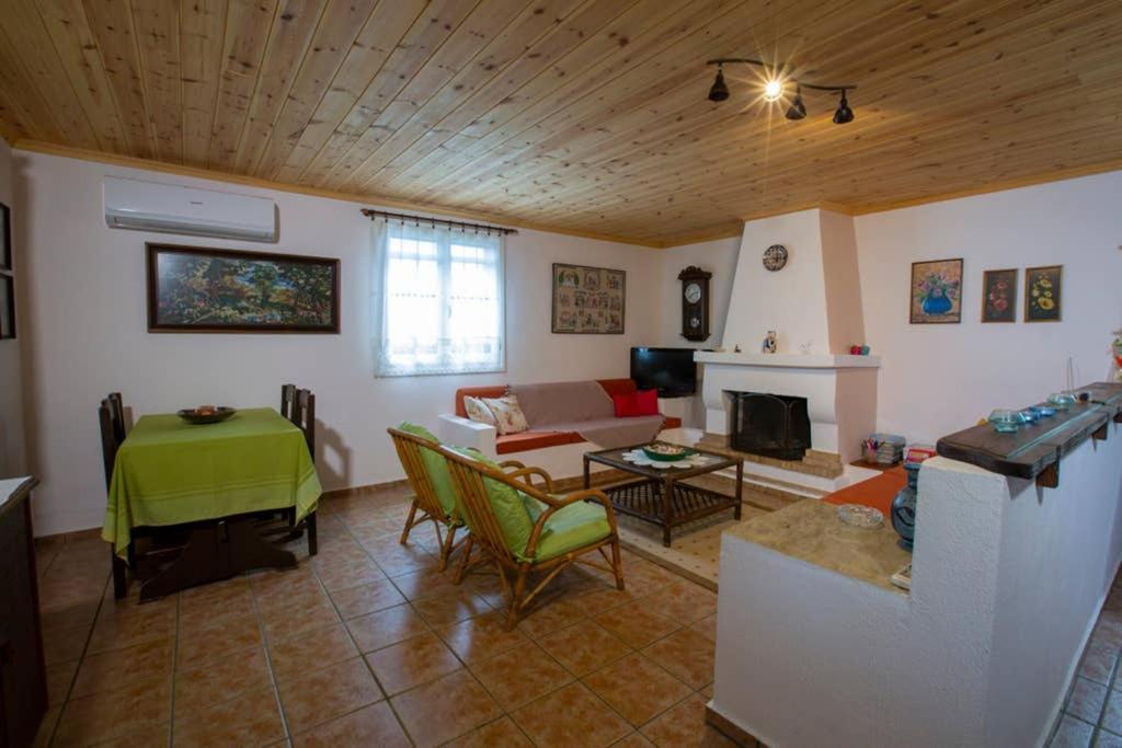 Agrampeli Villa Иерисос Екстериор снимка